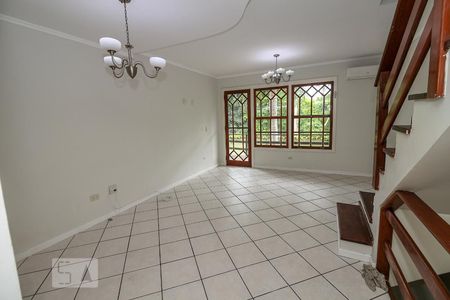 Sala de casa à venda com 4 quartos, 227m² em Recreio dos Bandeirantes, Rio de Janeiro