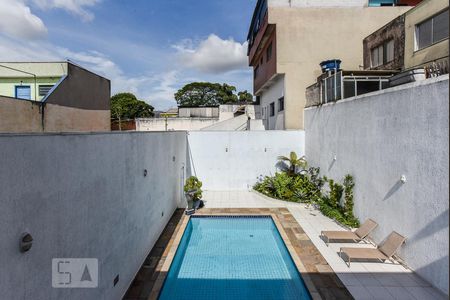 Casa à venda com 400m², 3 quartos e 8 vagasVista do Quarto 2