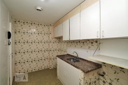 Apartamento para alugar com 90m², 2 quartos e 1 vagaCozinha.