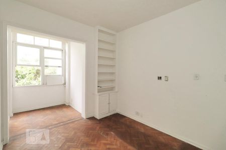 Quarto 1. de apartamento para alugar com 2 quartos, 90m² em Leme, Rio de Janeiro