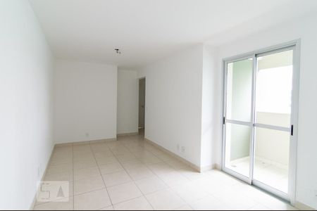 Sala de apartamento para alugar com 3 quartos, 69m² em Serrano, Belo Horizonte