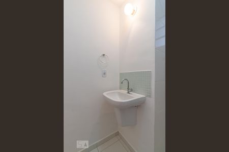 Apartamento para alugar com 67m², 2 quartos e 1 vagaBanheiro social