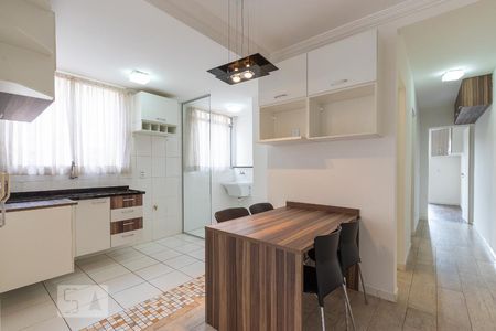 Apartamento para alugar com 67m², 2 quartos e 1 vagaCozinha