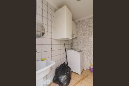 Área de serviço de casa à venda com 4 quartos, 200m² em Jardim Bom Clima, Guarulhos