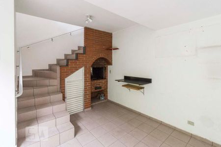 Casa à venda com 285m², 4 quartos e 4 vagasChurrasqueira