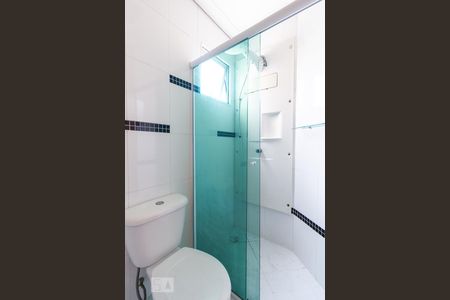 Banheiro de apartamento à venda com 2 quartos, 48m² em Jardim Marajoara, São Paulo