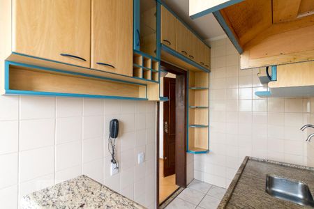 Apartamento para alugar com 57m², 2 quartos e 1 vagaCozinha