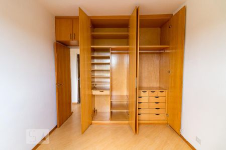 Quarto 1 - armários de apartamento para alugar com 2 quartos, 57m² em Picanço, Guarulhos