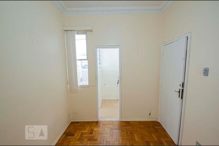 Sala de apartamento para alugar com 1 quarto, 36m² em Grajaú , Rio de Janeiro