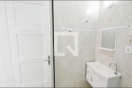 Apartamento para alugar com 60m², 2 quartos e sem vagaBanheiro