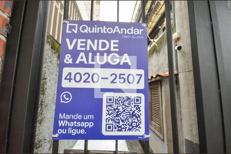 Apartamento para alugar com 60m², 2 quartos e sem vagaPlaca