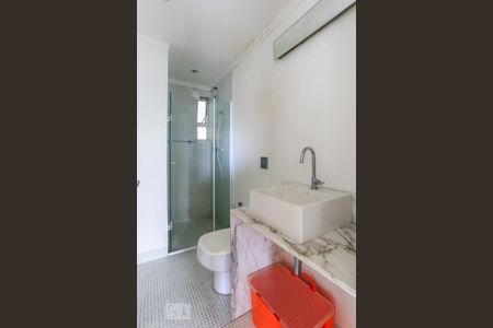 Apartamento para alugar com 70m², 2 quartos e 1 vaga Apartamento para alugar com 70m², 2 quartos e 1 vagaBanheiro