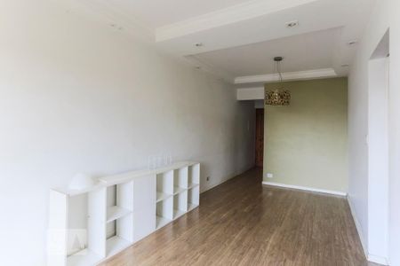 Apartamento para alugar com 70m², 2 quartos e 1 vaga Apartamento para alugar com 70m², 2 quartos e 1 vagaSala