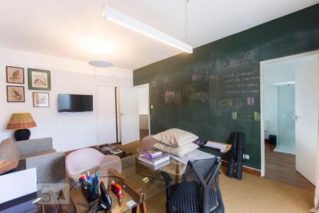Casa à venda com 300m², 3 quartos e 5 vagasSuite