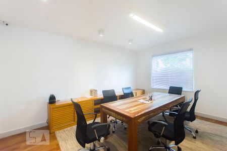 Casa à venda com 300m², 3 quartos e 5 vagasQuarto 02