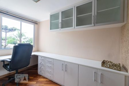 Quarto 1 de apartamento para alugar com 3 quartos, 110m² em Ahú, Curitiba