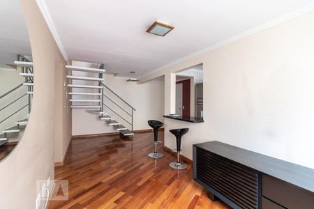 Sala de apartamento para alugar com 3 quartos, 110m² em Ahú, Curitiba