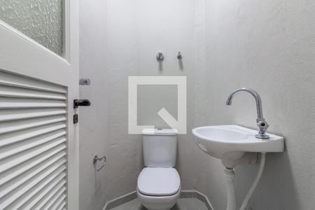 Apartamento à venda com 74m², 2 quartos e sem vagaBanheiro de Serviço