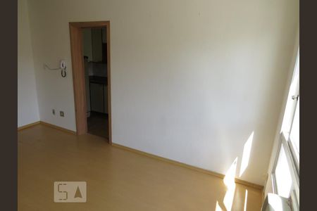 Sala de apartamento à venda com 1 quarto, 55m² em Jardim Floresta, Porto Alegre