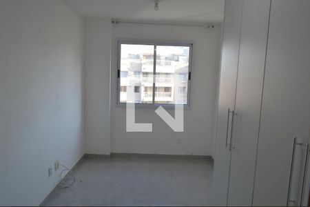Suíte de apartamento para alugar com 2 quartos, 60m² em Taquara, Rio de Janeiro