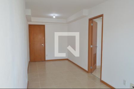 Sala de apartamento para alugar com 2 quartos, 60m² em Taquara, Rio de Janeiro