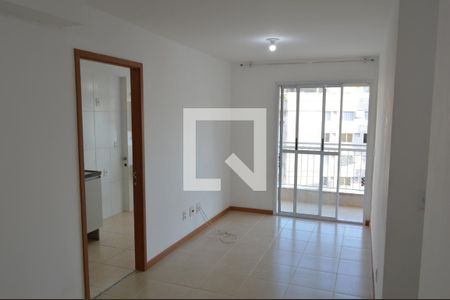 Sala de apartamento para alugar com 2 quartos, 60m² em Taquara, Rio de Janeiro