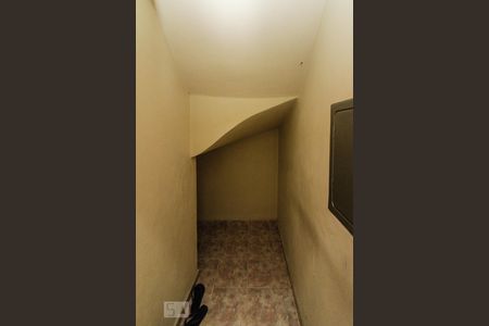 dispensa de casa para alugar com 3 quartos, 170m² em Chácara Santo Antônio (zona Leste), São Paulo