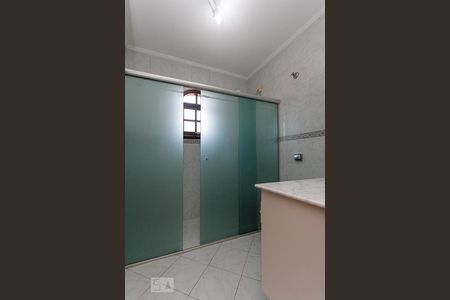 Casa para alugar com 170m², 3 quartos e 2 vagasBaheiro Da suite