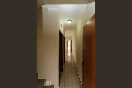 Corredor  de casa para alugar com 3 quartos, 170m² em Chácara Santo Antônio (zona Leste), São Paulo