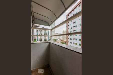 Apartamento para alugar com 200m², 3 quartos e 2 vagasVaranda