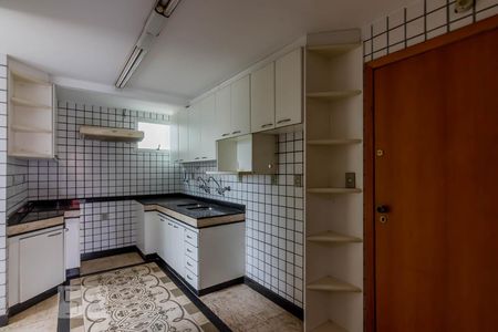 Apartamento para alugar com 200m², 3 quartos e 2 vagasCozinha