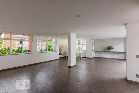 Apartamento para alugar com 200m², 3 quartos e 2 vagasSalão de Festas Edifício
