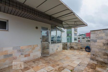 Apartamento para alugar com 200m², 3 quartos e 2 vagasÁrea Externa