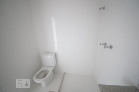 Apartamento à venda com 85m², 2 quartos e 1 vagaBanheiro da Suíte 1