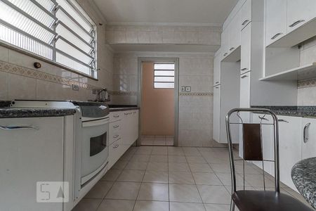Apartamento à venda com 96m², 2 quartos e sem vagaCozinha