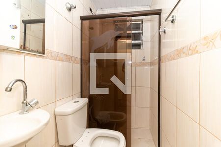 Banheiro de casa para alugar com 1 quarto, 36m² em Itaquera, São Paulo
