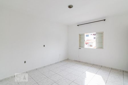 Quarto Suite de casa para alugar com 1 quarto, 80m² em Jardim Santo Antônio, Santo André