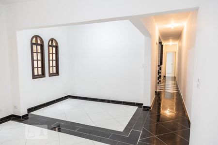 Sala de casa para alugar com 2 quartos, 125m² em Jardim Dona Sinhá, São Paulo