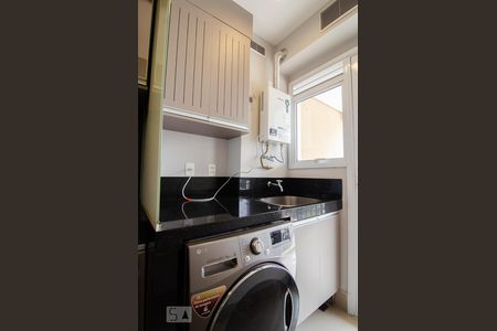 Apartamento à venda com 58m², 2 quartos e 1 vaga Apartamento à venda com 58m², 2 quartos e 1 vagaLavanderia