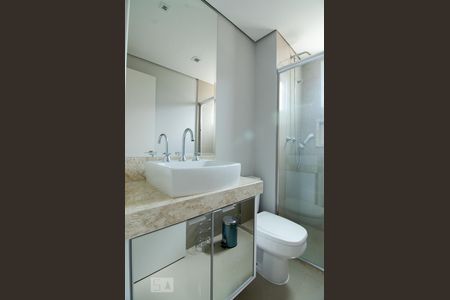 Apartamento à venda com 58m², 2 quartos e 1 vaga Apartamento à venda com 58m², 2 quartos e 1 vagaBanheiro