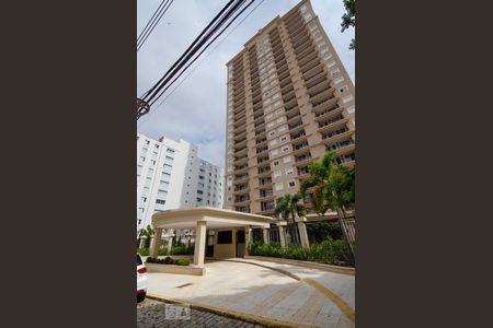 Apartamento à venda com 58m², 2 quartos e 1 vaga Apartamento à venda com 58m², 2 quartos e 1 vagaFachada do prédio