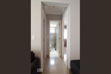 Apartamento à venda com 58m², 2 quartos e 1 vaga Apartamento à venda com 58m², 2 quartos e 1 vagaCorredor