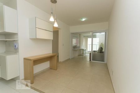 Sala de apartamento para alugar com 2 quartos, 50m² em Parque Imperial, São Paulo