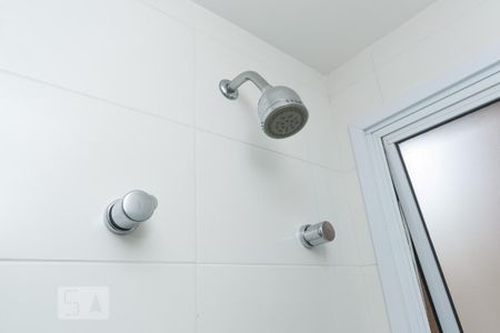 Apartamento para alugar com 50m², 2 quartos e 1 vaga Apartamento para alugar com 50m², 2 quartos e 1 vagaDetalhe do banheiro do quarto 2 suíte