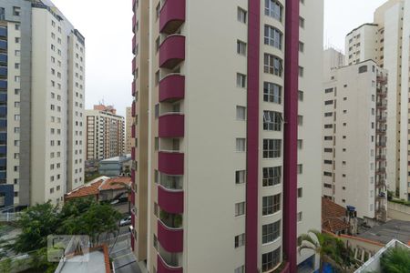 Apartamento para alugar com 50m², 2 quartos e 1 vaga Apartamento para alugar com 50m², 2 quartos e 1 vagaVista da janela do quarto 2 suíte