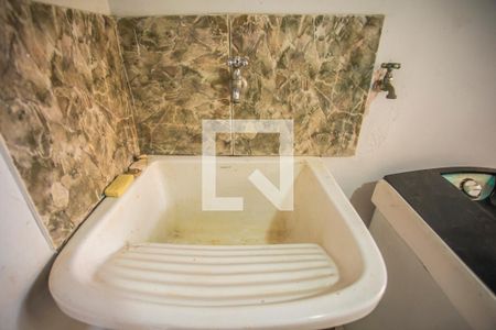 Casa à venda com 275m², 4 quartos e 3 vagas Casa à venda com 275m², 4 quartos e 3 vagasÁrea de Serviço - Tanque