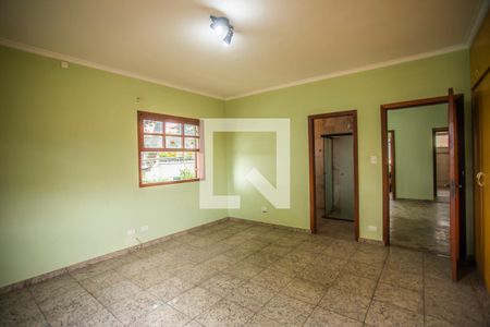 Casa à venda com 275m², 4 quartos e 3 vagas Casa à venda com 275m², 4 quartos e 3 vagasSuíte 3