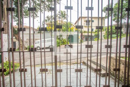 Casa à venda com 275m², 4 quartos e 3 vagas Casa à venda com 275m², 4 quartos e 3 vagasVista
