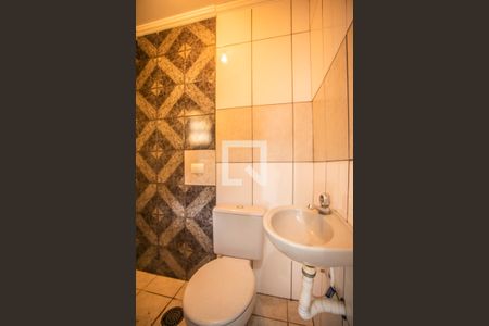 Casa à venda com 275m², 4 quartos e 3 vagas Casa à venda com 275m², 4 quartos e 3 vagasBanheiro