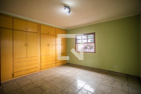 Casa à venda com 275m², 4 quartos e 3 vagas Casa à venda com 275m², 4 quartos e 3 vagasSuíte 3